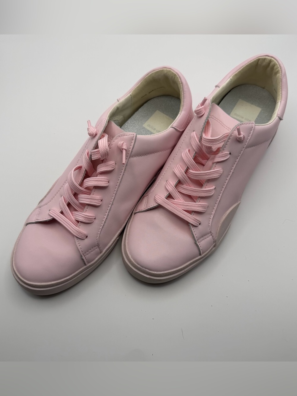 Dolce Vita Women’s Size 9 Pink Leather Lace Up Low Top Fashion Sneakers